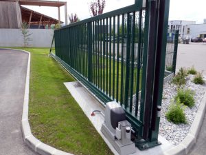 Portail coulissant autoportant